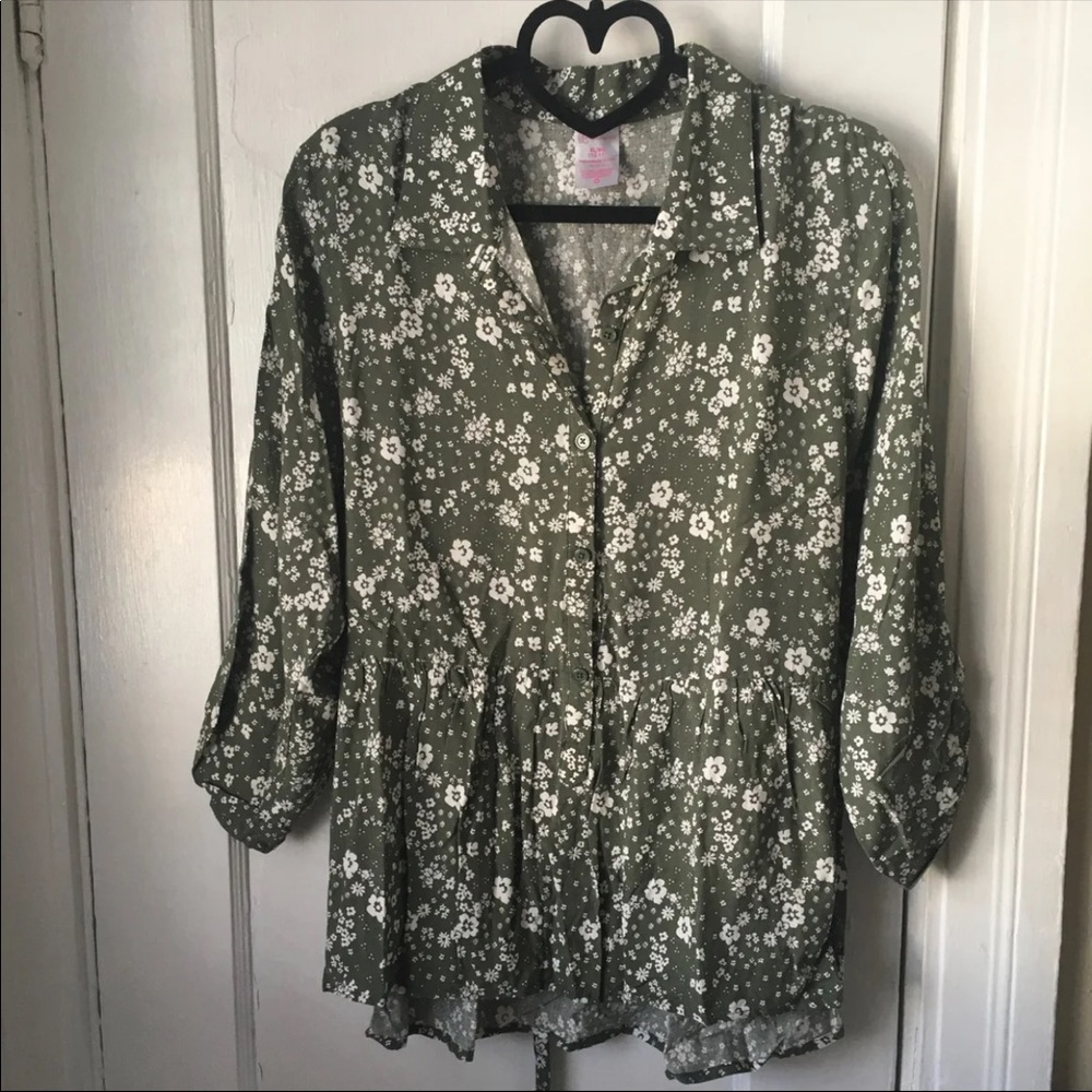 Olive Green Blouse/Junior's Size Extra Large/Worn Once